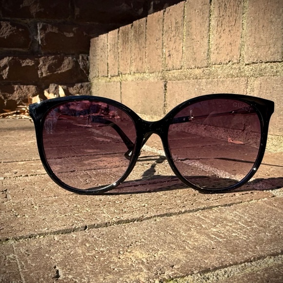BRAND NEW AUTHENTIC Women’s Gucci Sunglasses  GG1719 56 21-142 main image 7
